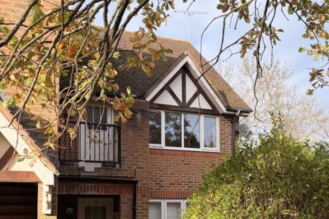 Epsom, KT17 - property photo