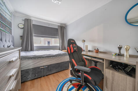 1387816-18-6931b4...