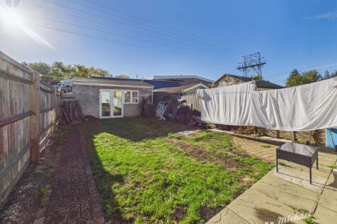 CAM03852G0-PR0824-STILL005