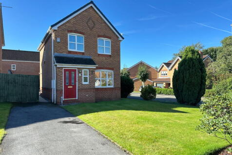 Oldham, OL2 - property photo
