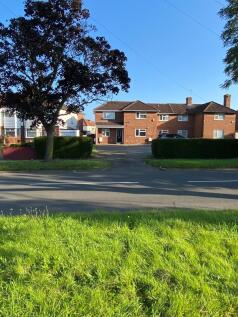 9-bed detached on 48 Kingsway, Leamington Spa, £4,815/mo