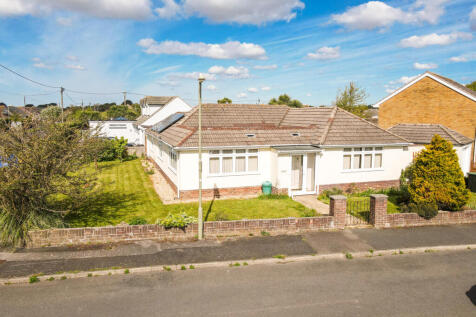 New Milton, BH25 - property photo