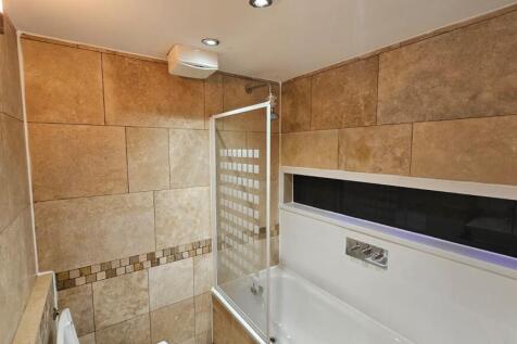 bathroom.jpeg