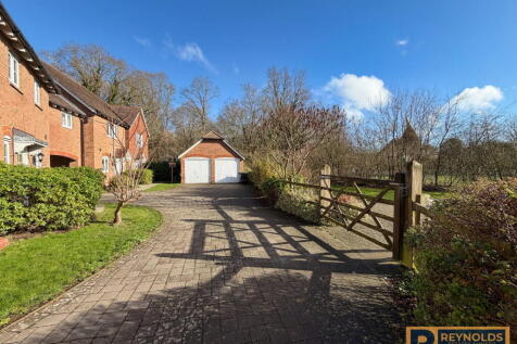 Click to visit Rightmove listing