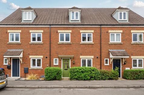 Warminster, BA12 - property photo