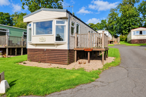 Cosalt Balmoral Holiday Caravan With Private Decki