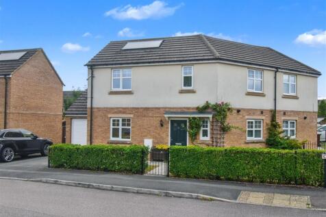 Corby, NN18 - property photo