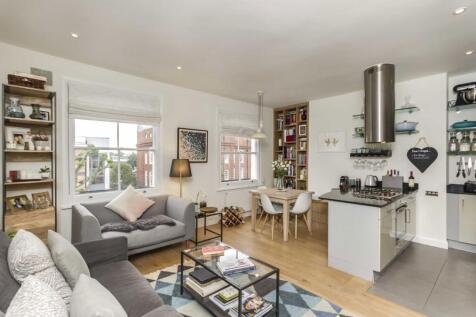 1-bed flat on Lancaster Road, Notting Hill, £2,850/mo