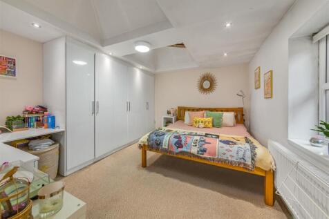 782 Garratt Lane, London SW17 0LZ-4.jpg