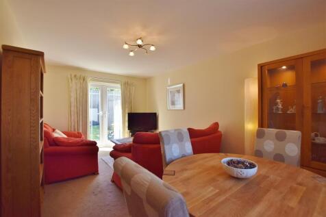 Moors Road, Johnston, Haverfordwest photo 3