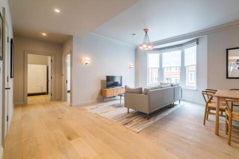 Drury Lane House