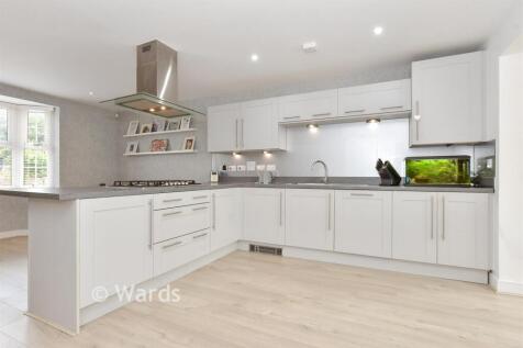 Kitchen/ Family Area