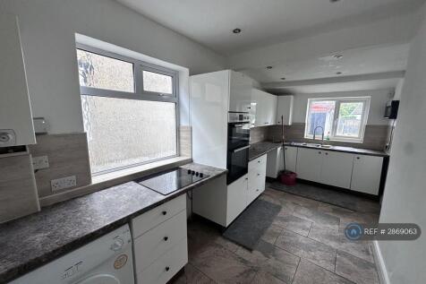 Preston Old Road, Blackburn, BB2 photo 5
