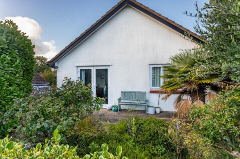 Hythe, CT21 - property photo
