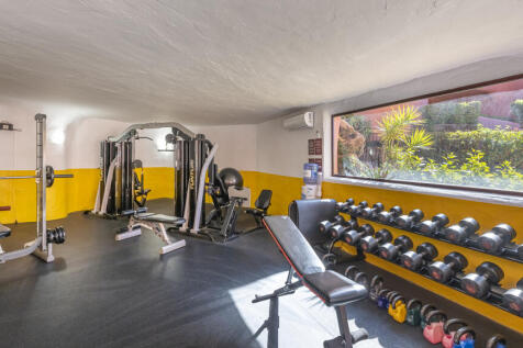 Property Image 25