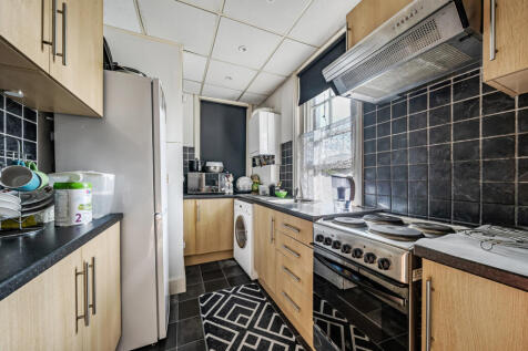 1313864-8-6866d82...