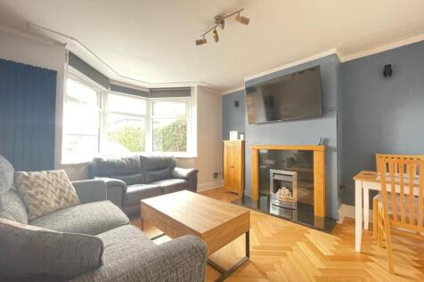 Kirkstall Hill, Leeds, West Yorkshire, LS4 photo 3