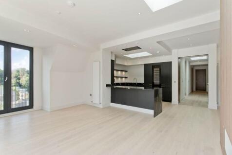 4 bed, 3 bath Penthouse in Edinburgh - Photo 4