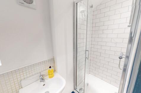 Student Digs - Kirby