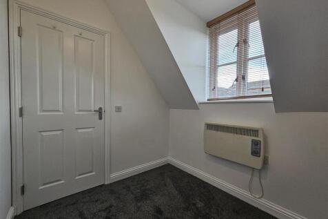 1 Marchant Court, Downham Market photo 4