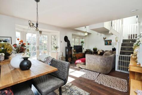 Living/ Dining Room