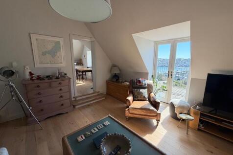 sitting room 3.jpg