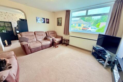 Santa Monica Road, Idle, Bradford, BD10 photo 4