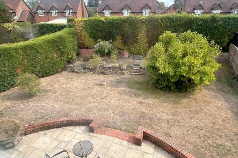 Elevated Garden from Bedroom 1.jpg