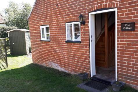 Side elevation - main door