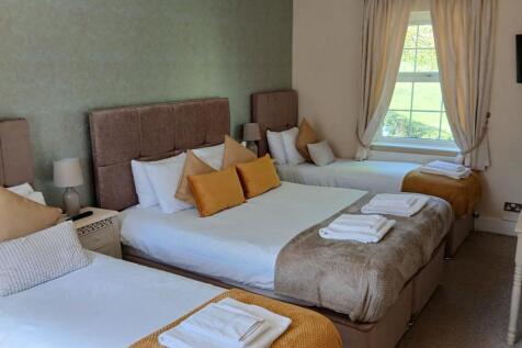 Hotel for sale Image 9