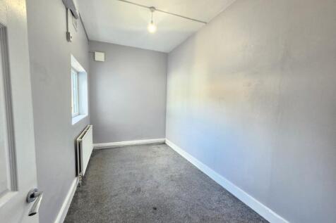Church Road, Tottenham, Haringey, London photo 3