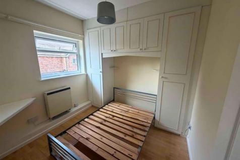 Marple Road, Stockport photo 5