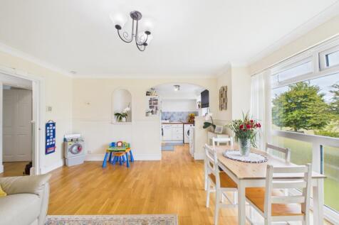 CAM02023G0-PR0168-STILL005