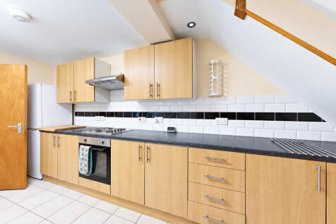 Kitchen - Angle 2