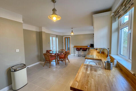 Westley Road, Bury St. Edmunds photo 3
