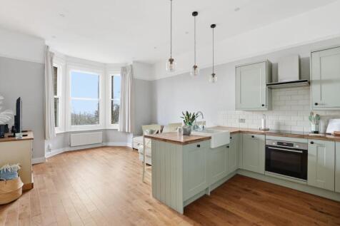 09-a906JHPropWorld  - 55b Panmure Road - 25-medium