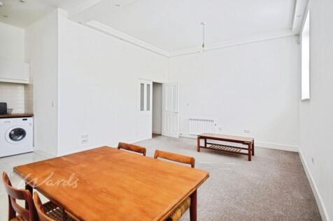Reeves open plan ...