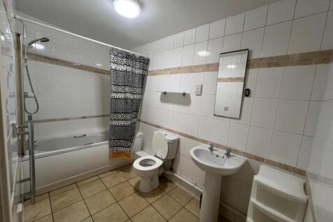 WhatsApp Image 2025-12-05 at 12.46.13 (4).jpeg