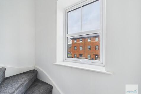 CAM03394G0-PR0422...