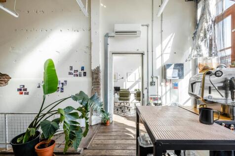 Hackney Rd 493495 NEW  Low Res 9.jpg