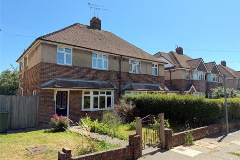 Chichester, PO19 - property photo