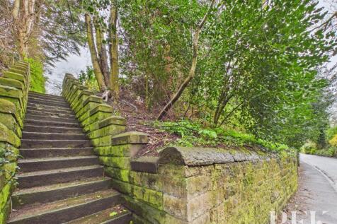 Steps to Drawbriggs Lane