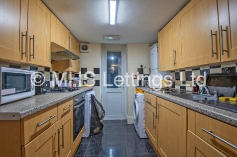 15 Regent Park Terrace, Leeds, LS6 2AX photo 4