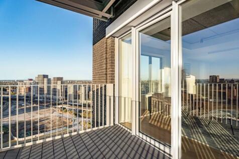 property in Goodluck Hope, 
Orchard Place, E14