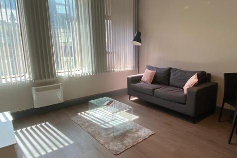 1-bed flat on Water Street, L2 8TD, £895/mo
