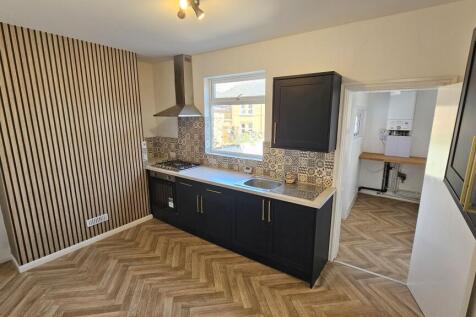 25 Trafalgar Terrace, Scarborough photo 3
