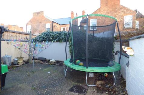 32 Walton Street garden.JPG