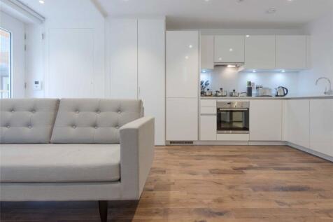 Reception/Kitchen