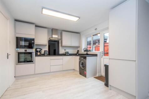 Lounge/Kitchen