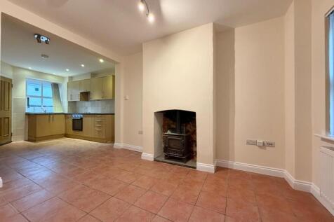 Lounge/Kitchen